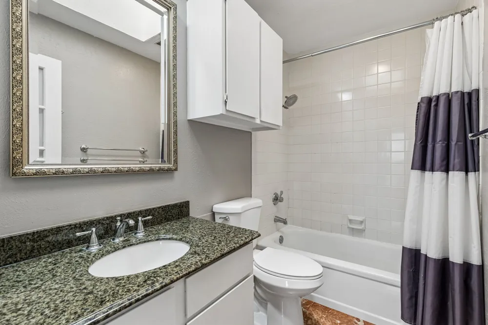 4017 Buena Vista Street #103 Dallas, TX 75204