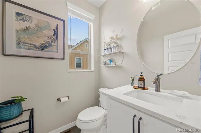 9045 E 49th Place Denver, CO 80238