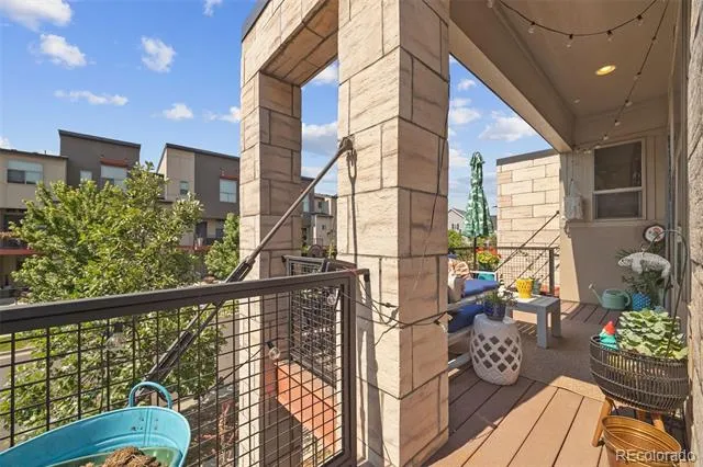 9045 E 49th Place Denver, CO 80238