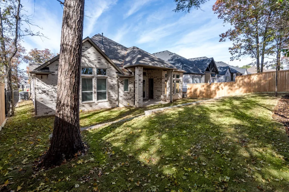 1723 Divino Pass Conroe, TX 77304