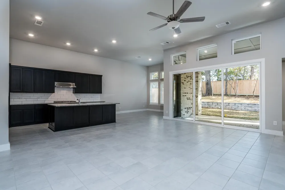 1723 Divino Pass Conroe, TX 77304