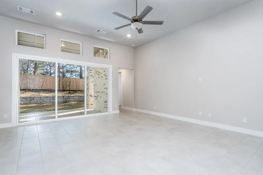 1723 Divino Pass Conroe, TX 77304