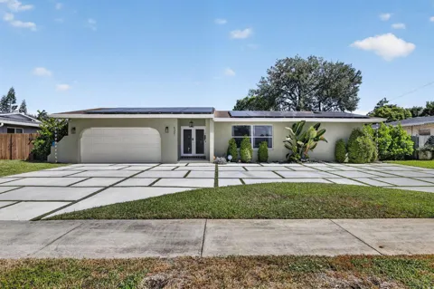 5301 SW 8TH COURT