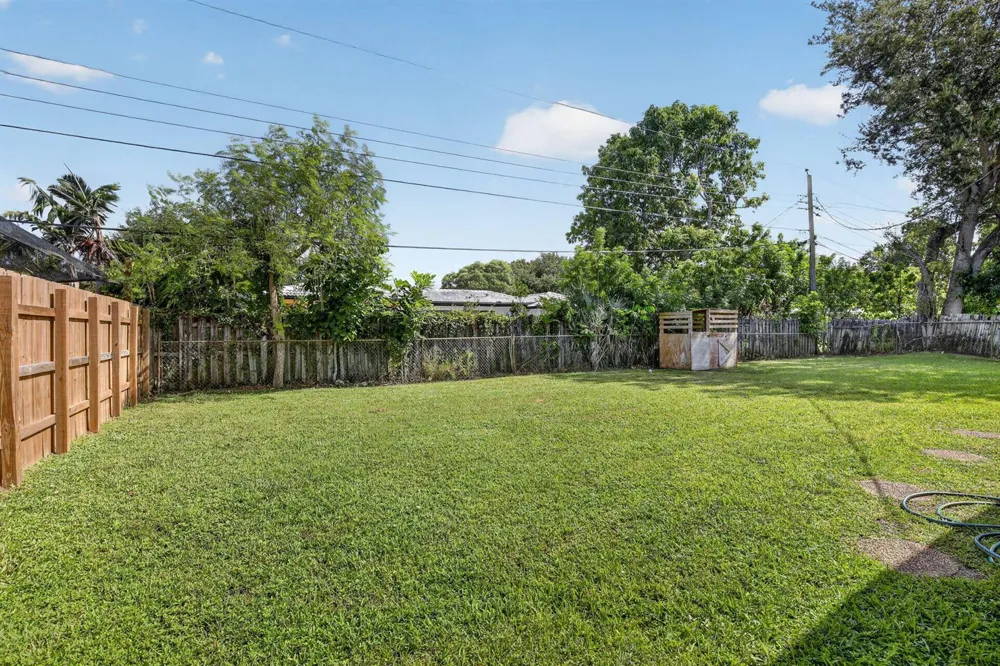 5301 SW 8TH COURT Plantation, FL 33317