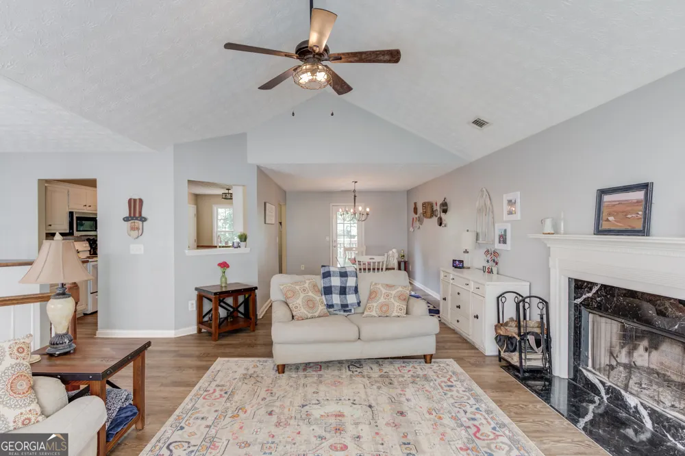 12 Chatham CT Jefferson, GA 30549