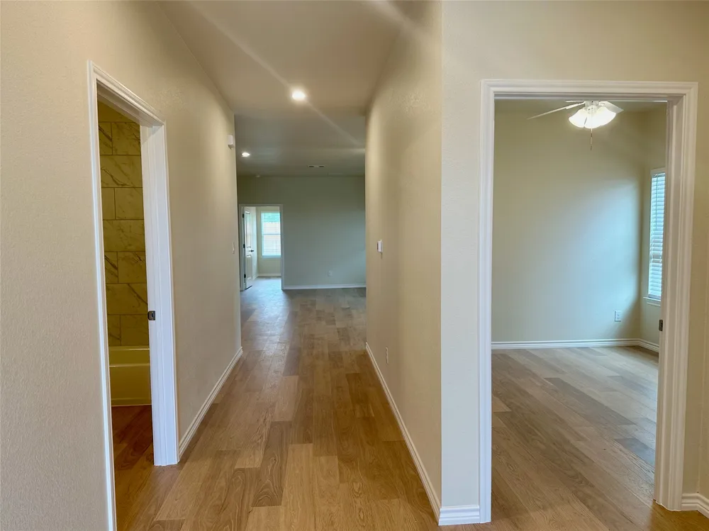 455 CR 306 #B Jarrell, TX 76537