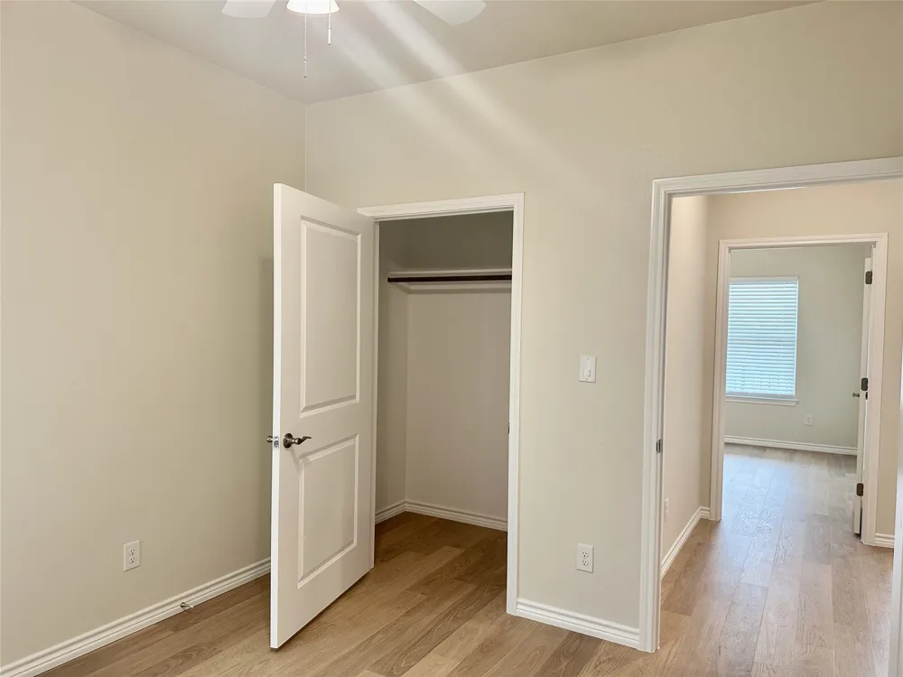 455 CR 306 #B Jarrell, TX 76537