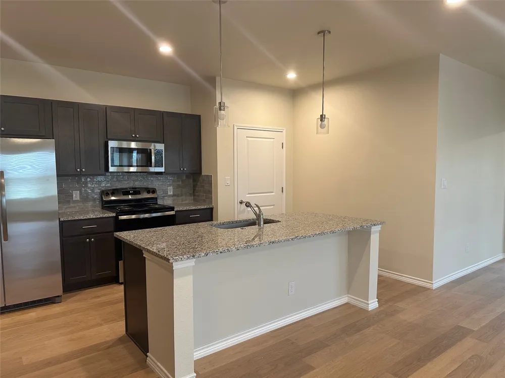 455 CR 306 #B Jarrell, TX 76537