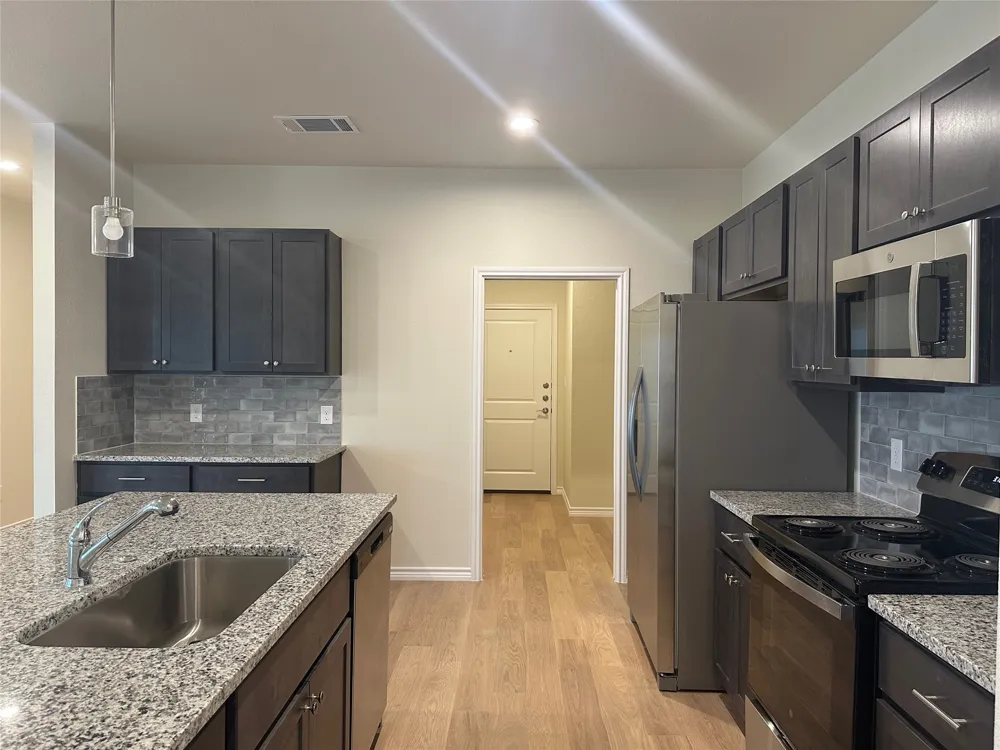 455 CR 306 #B Jarrell, TX 76537