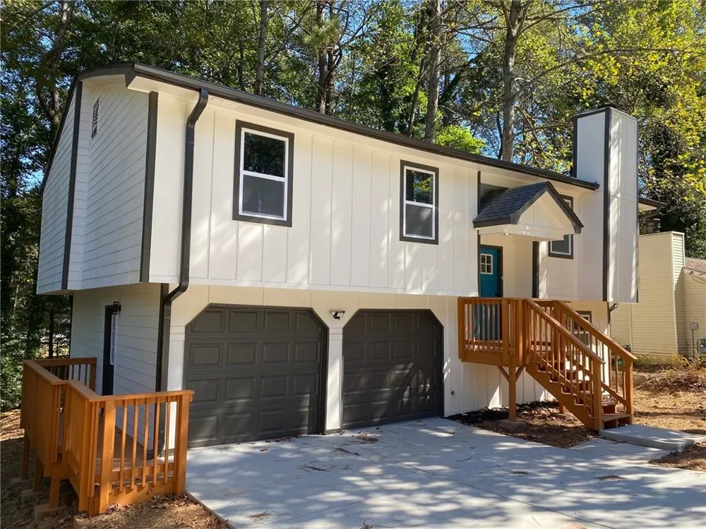 1413 Silver Lake Drive Norcross, GA 30093