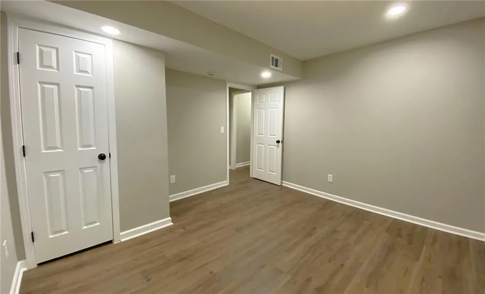 1413 Silver Lake Drive Norcross, GA 30093