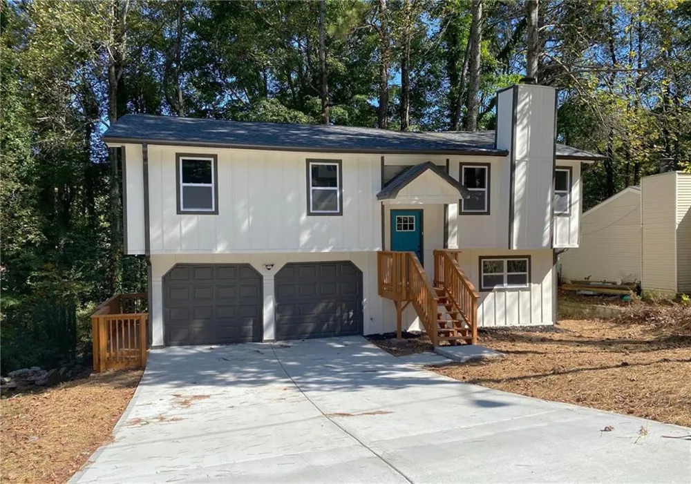 1413 Silver Lake Drive Norcross, GA 30093