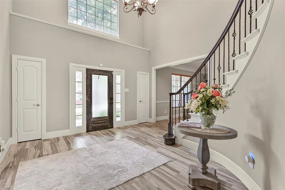 503 Shadywood Drive Friendswood, TX 77546
