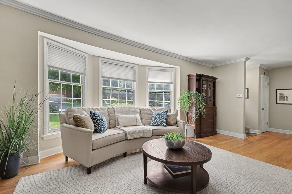 955 San Jose Drive SE East Grand Rapids, MI 49506