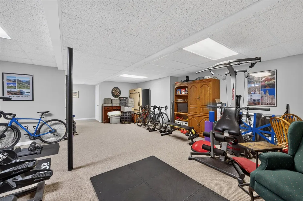 3428 Honeysuckle Court Ann Arbor, MI 48103