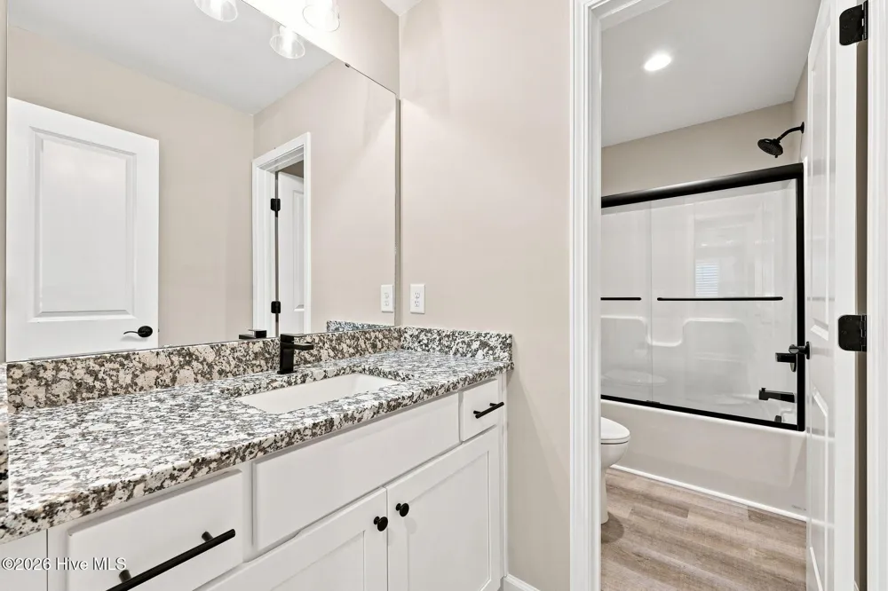 925 Cardinal Place Vass, NC 28394