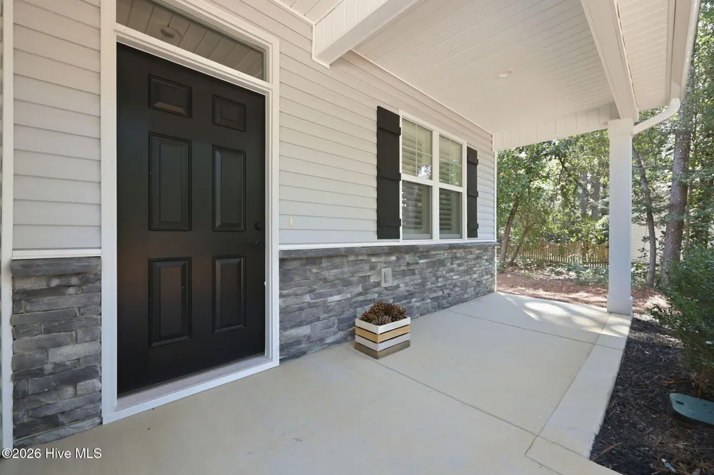 925 Cardinal Place Vass, NC 28394