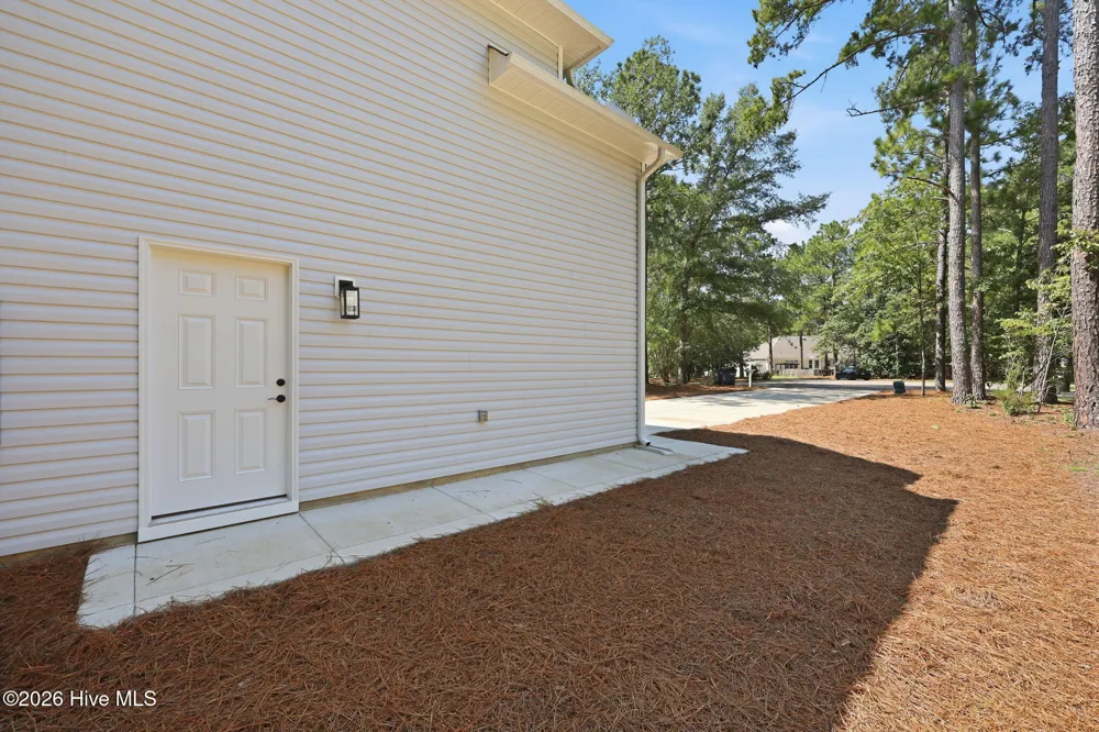 925 Cardinal Place Vass, NC 28394