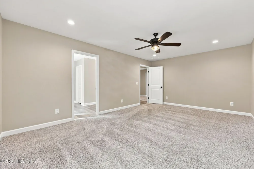 925 Cardinal Place Vass, NC 28394