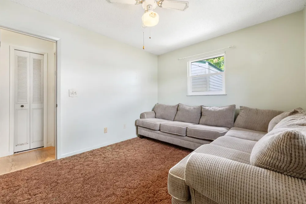 1634 SE CLEARMONT STREET Port St. Lucie, FL 34983