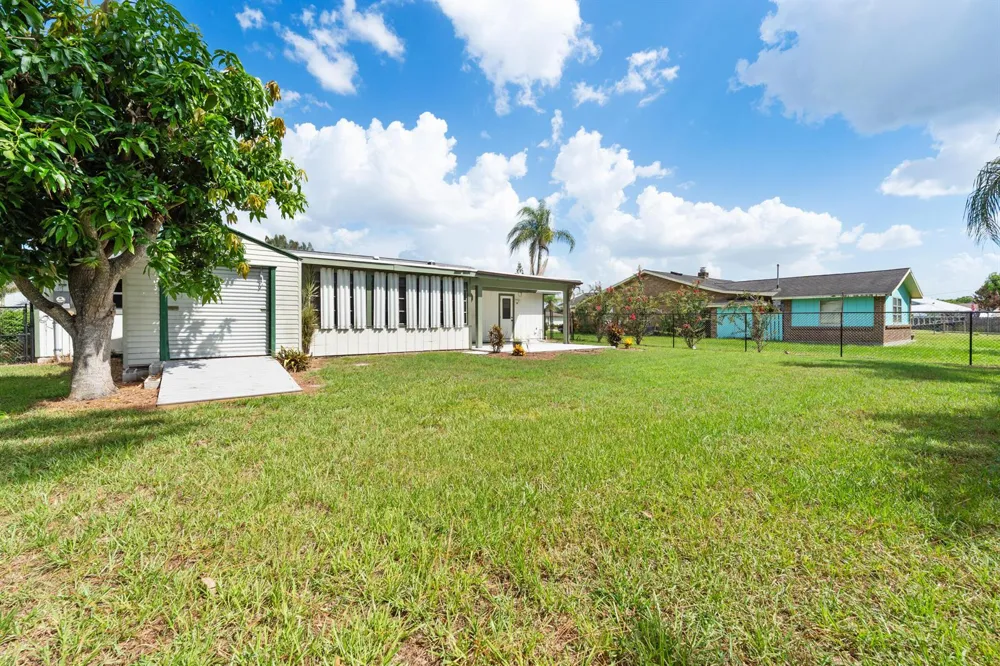 1634 SE CLEARMONT STREET Port St. Lucie, FL 34983