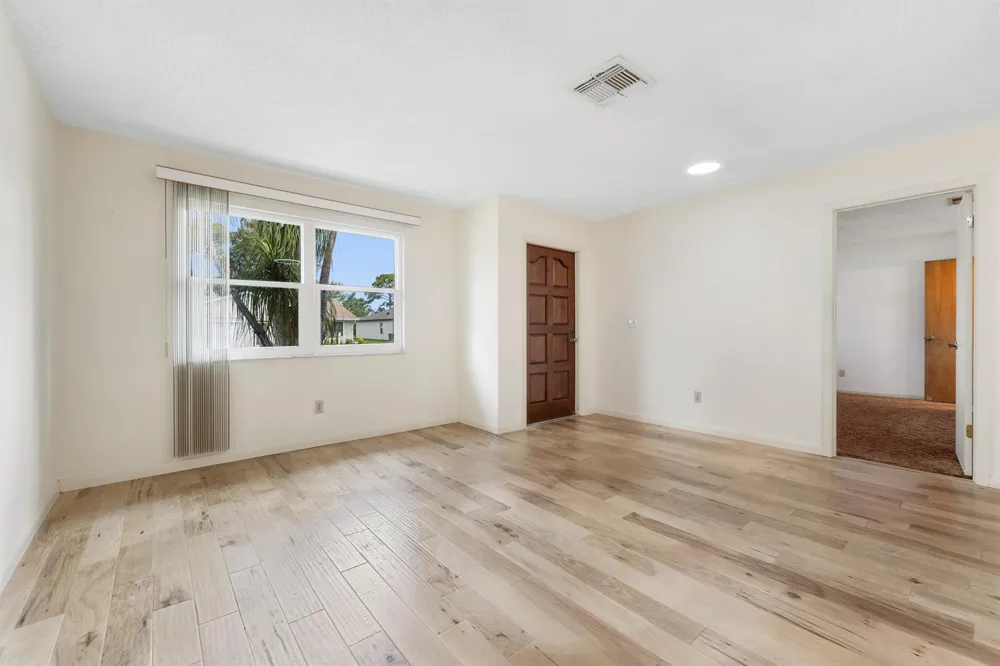 1634 SE CLEARMONT STREET Port St. Lucie, FL 34983