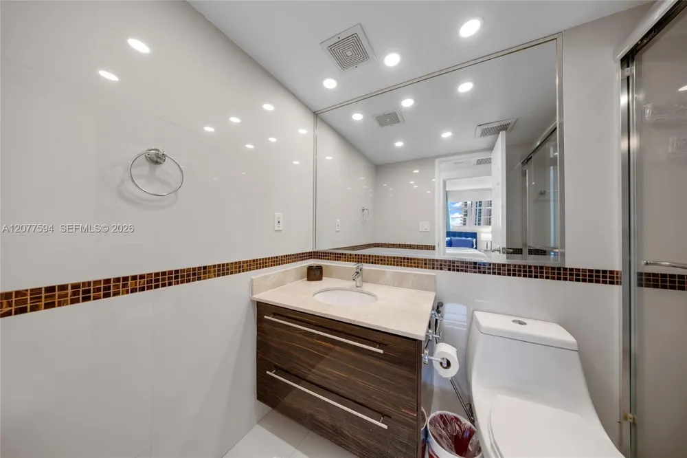 3901 S Ocean Dr #9J Hollywood, FL 33019