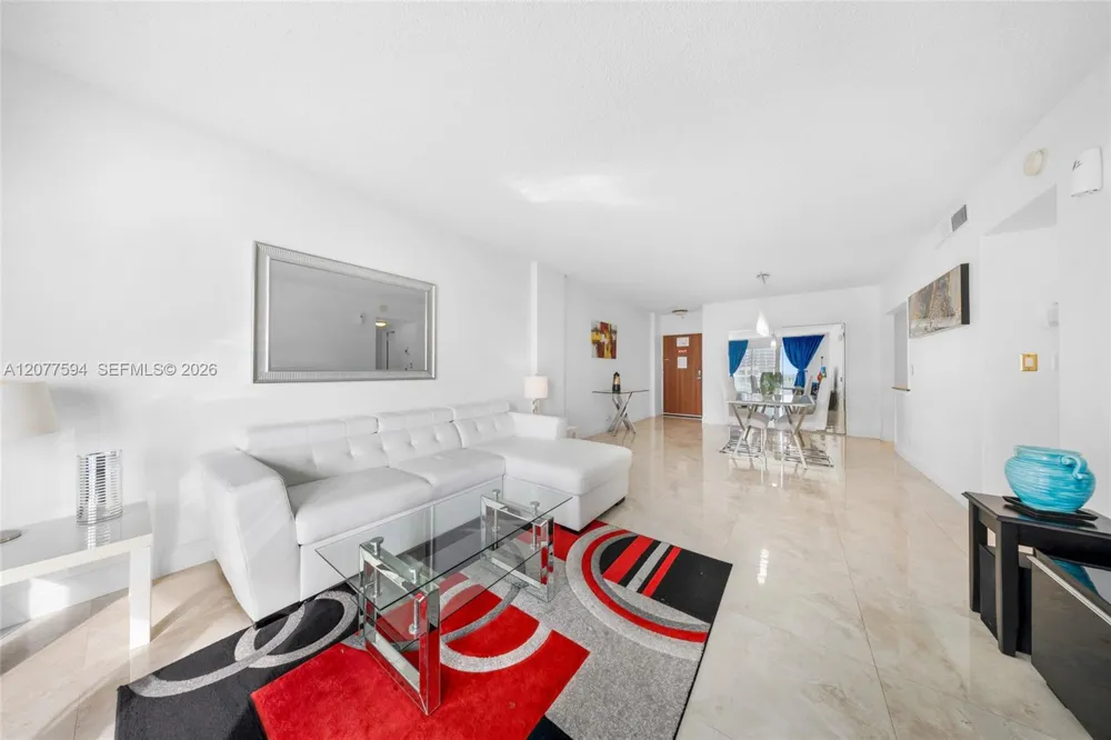 3901 S Ocean Dr #9J Hollywood, FL 33019