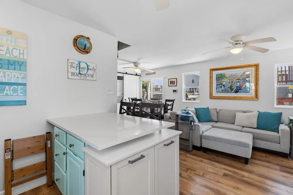 213 W 17th Avenue North Wildwood, NJ 08260