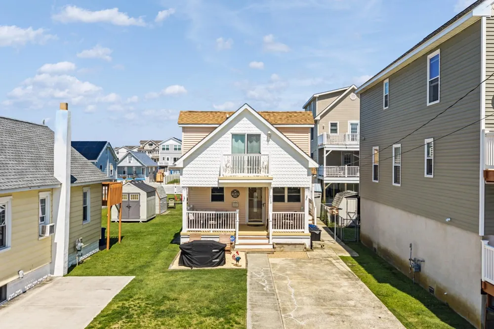 213 W 17th Avenue North Wildwood, NJ 08260
