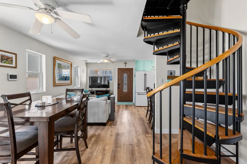 213 W 17th Avenue North Wildwood, NJ 08260