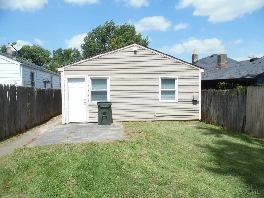 1107 Hunt Avenue Hamilton, OH 45013