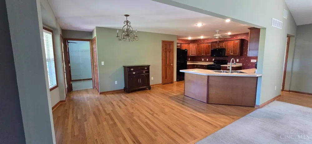 670 Orient Way Hamilton, OH 45013