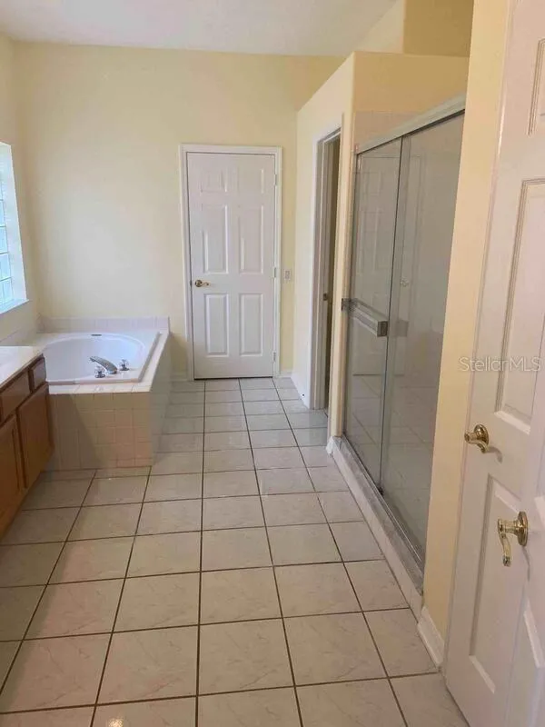 7830 SAINT ANDREWS CIRCLE Orlando, FL 32835