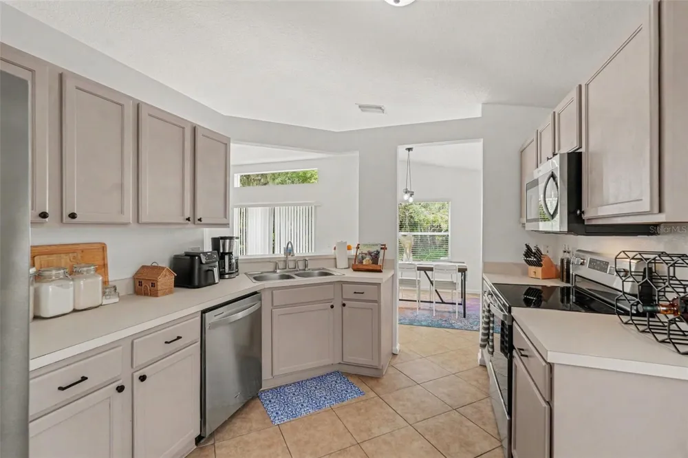 13102 EARLY RUN LANE Riverview, FL 33578