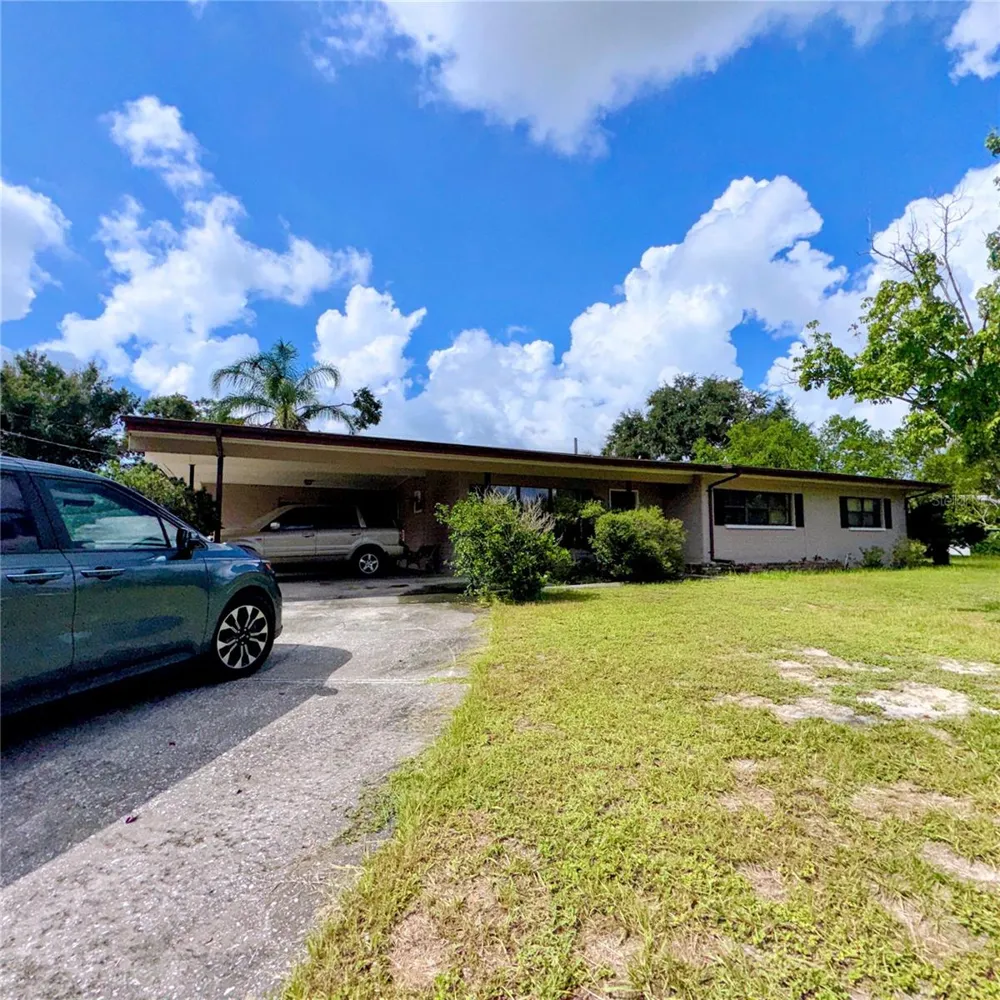 105 DRUID HILLS ROAD Temple Terrace, FL 33617