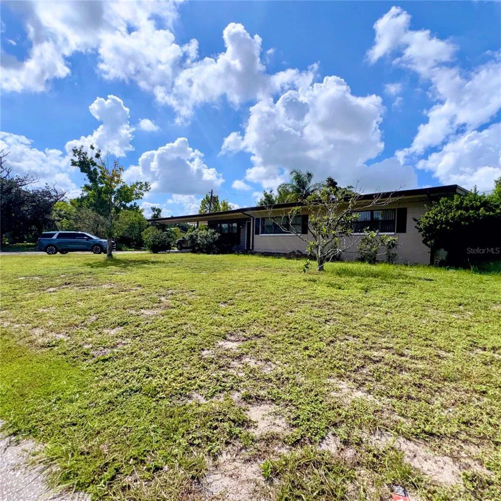 105 DRUID HILLS ROAD Temple Terrace, FL 33617