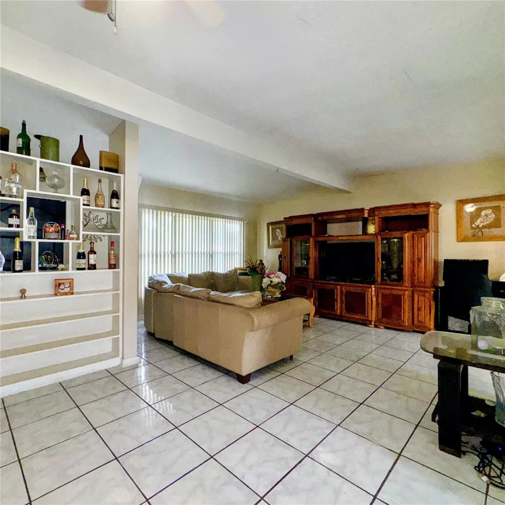 105 DRUID HILLS ROAD Temple Terrace, FL 33617