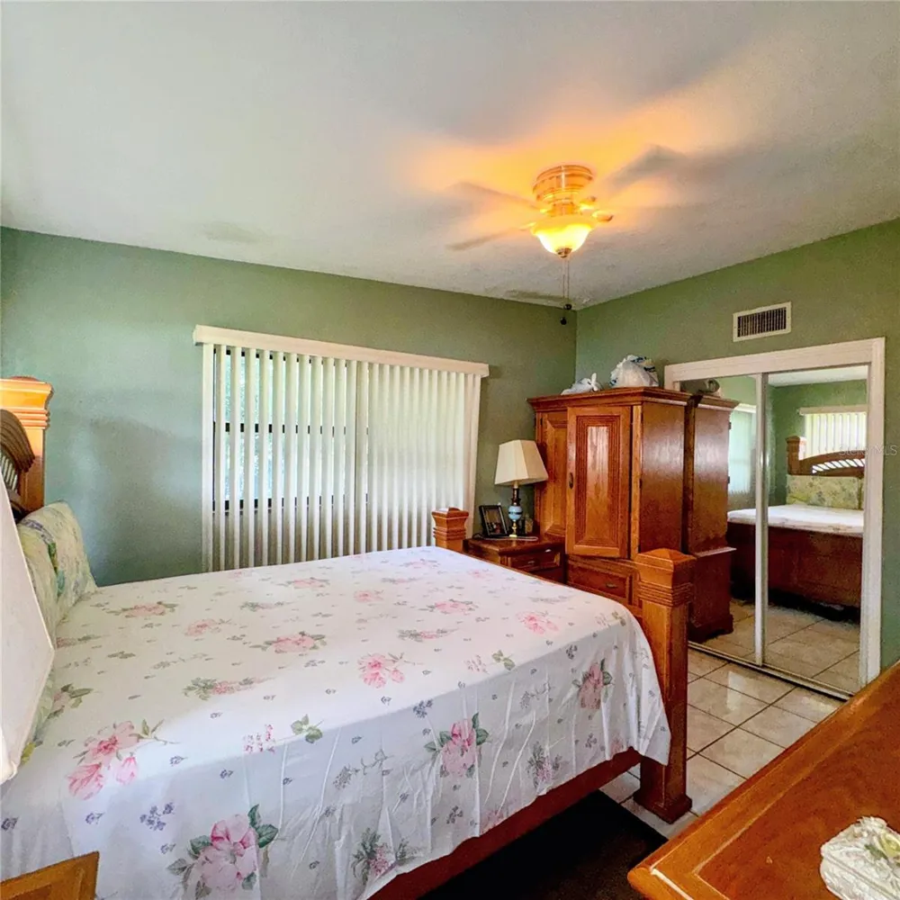 105 DRUID HILLS ROAD Temple Terrace, FL 33617
