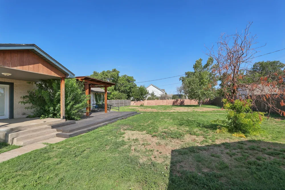 602 Main Street Stratford, TX 79084