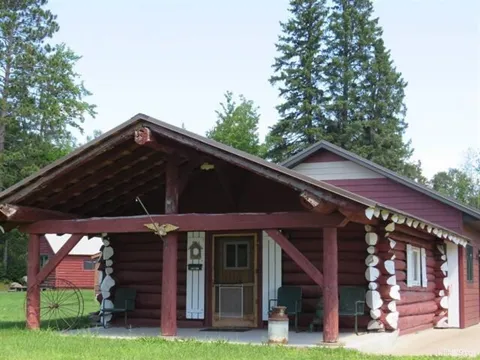 E 17906 US2 Hwy