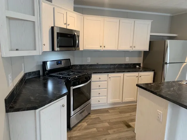 39500 W. Warren Road #144 Canton, MI 48187