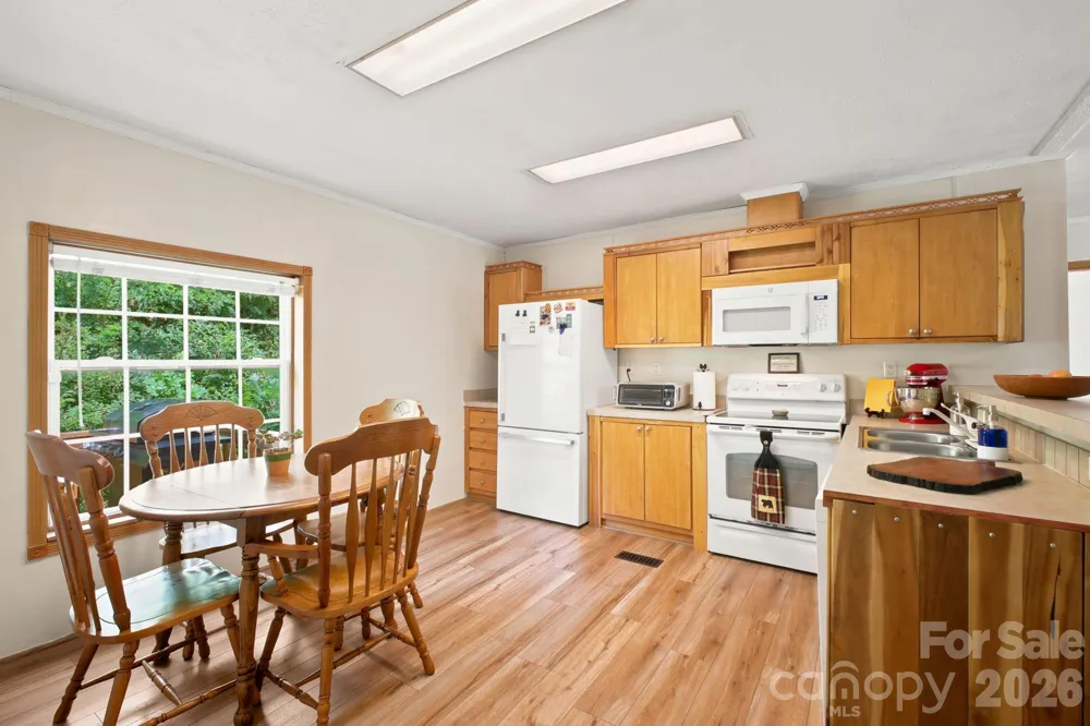 8807 NC Hwy 194 Todd, NC 28684