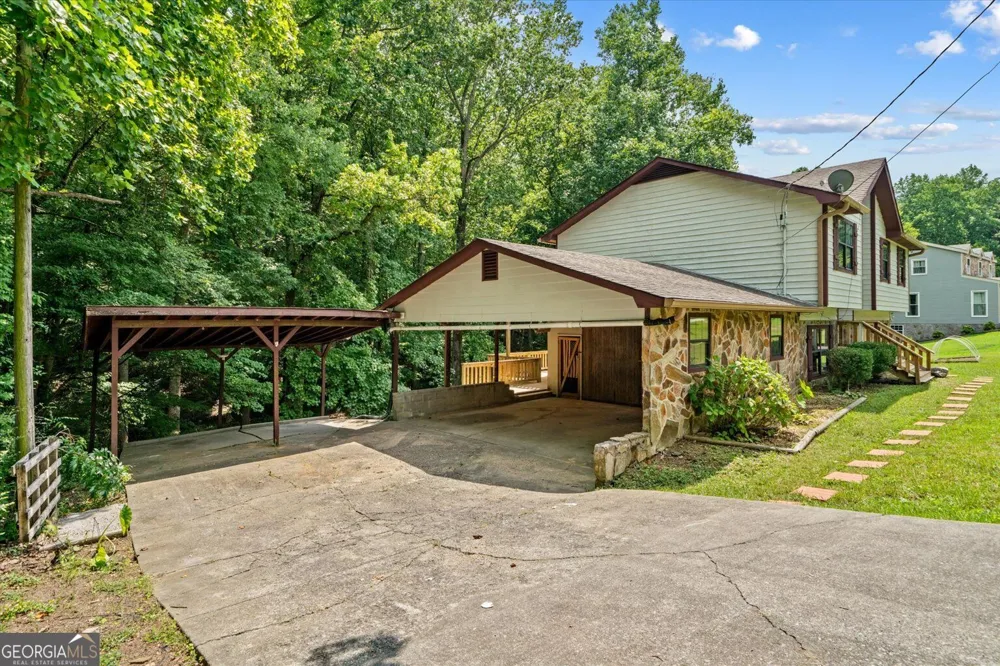 3214 SE Headrick CIR Dalton, GA 30721
