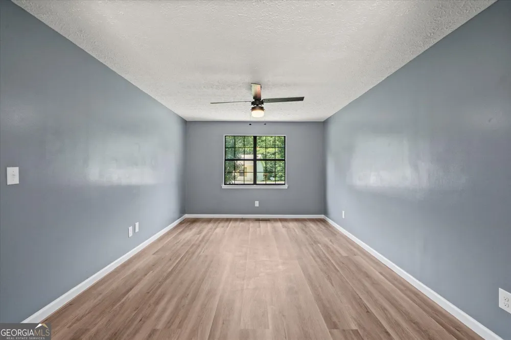 3214 SE Headrick CIR Dalton, GA 30721