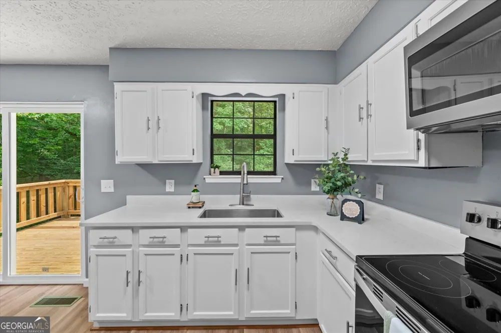 3214 SE Headrick CIR Dalton, GA 30721