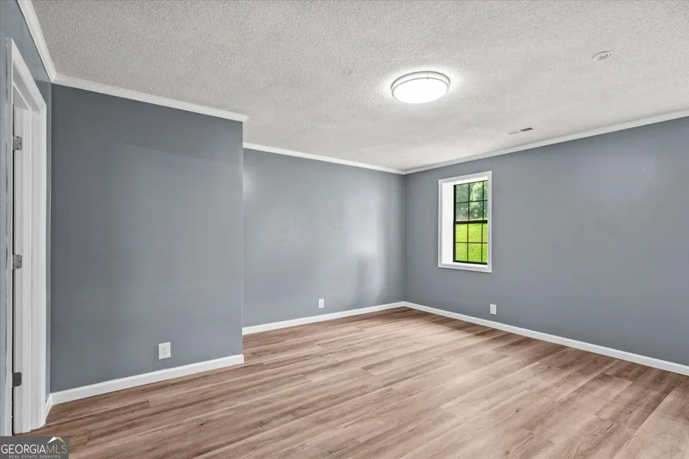 3214 SE Headrick CIR Dalton, GA 30721