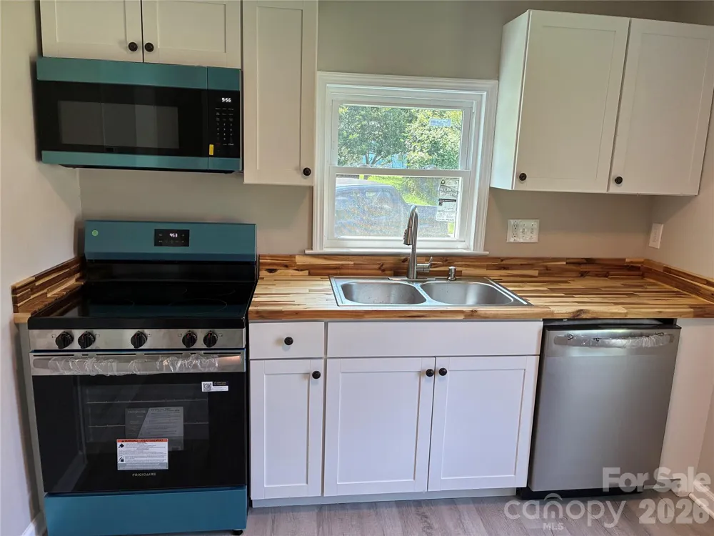 2831 MILLSTONE DRIVE Gastonia, NC 28054