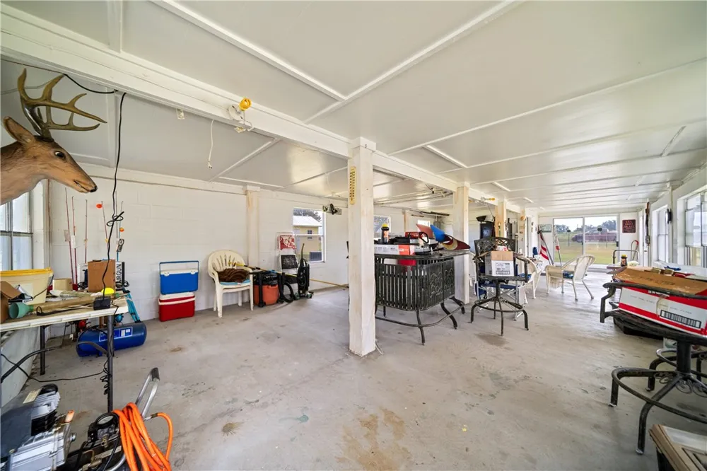 25065 Lakeshore Drive Mathis, TX 78368