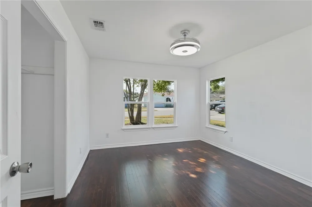 4805 Wexford Drive Corpus Christi, TX 78411